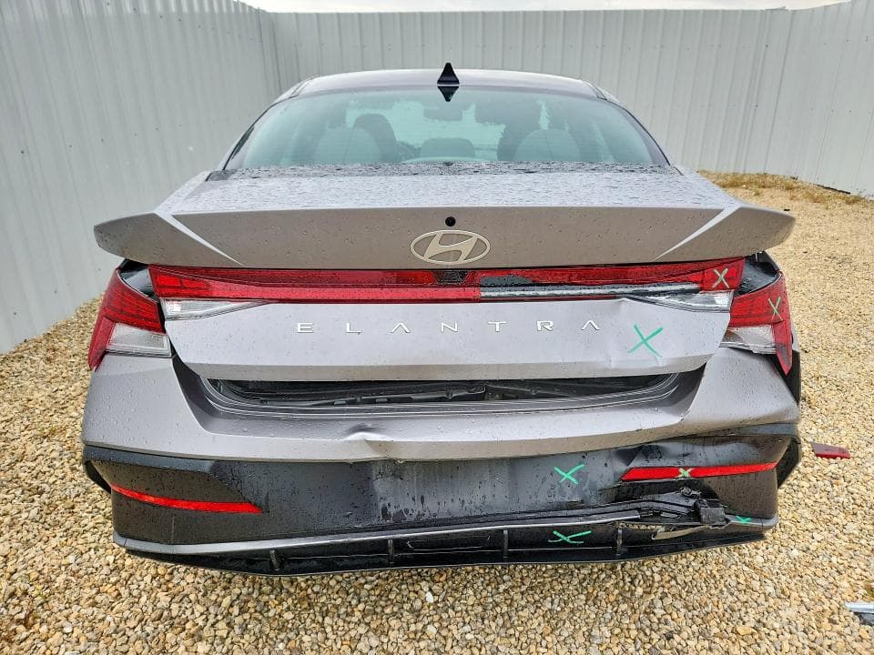 2025 HYUNDAI ELANTRA SEL 6