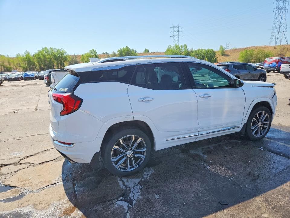 2020 GMC TERRAIN DENALI 3