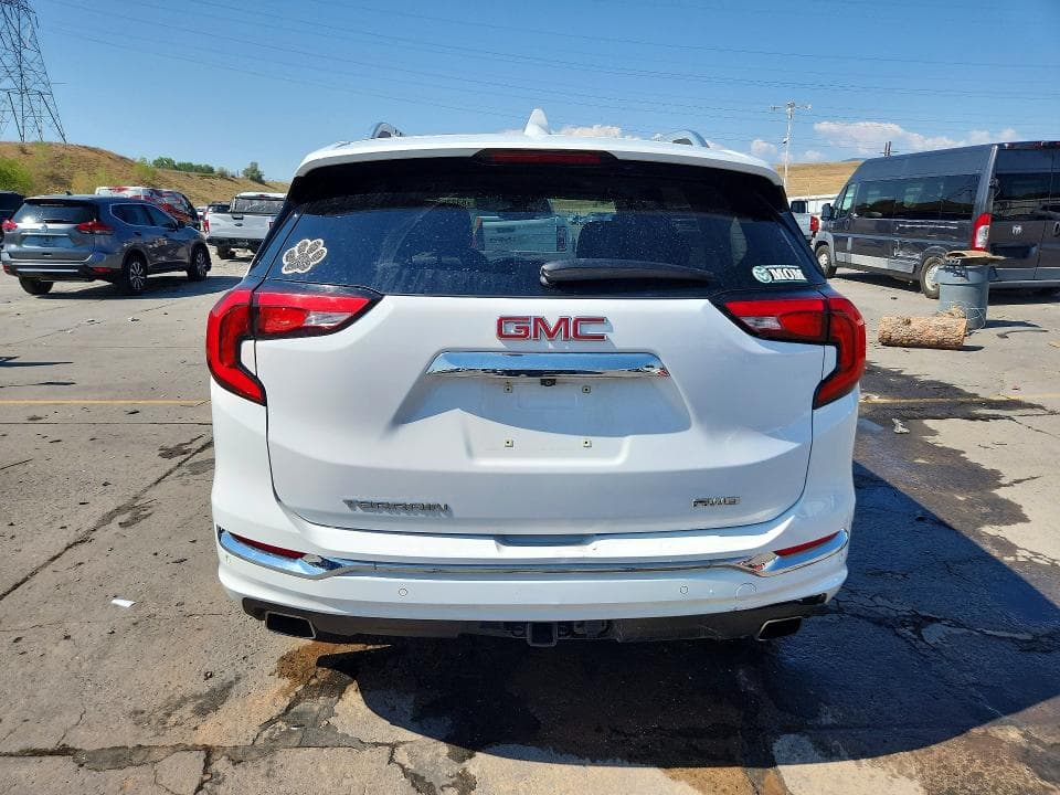 2020 GMC TERRAIN DENALI 6