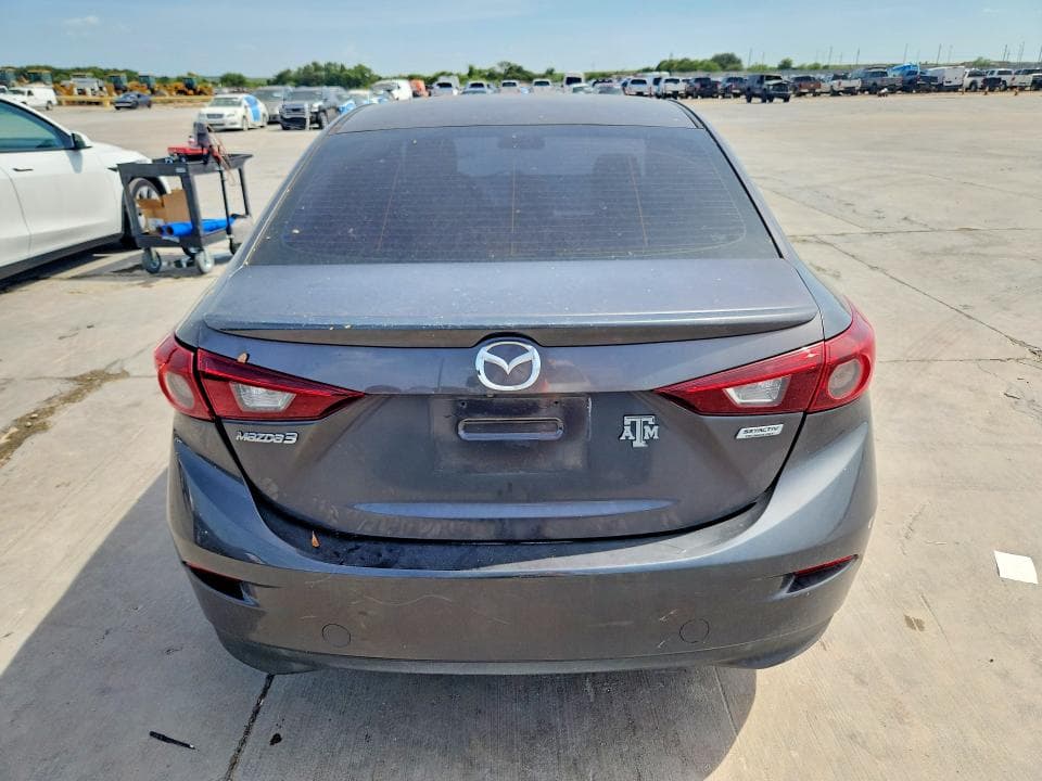 2018 MAZDA 3 TOURING 6
