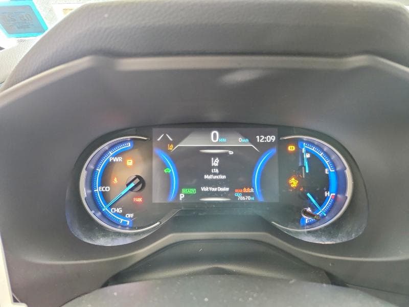 2024 TOYOTA RAV4 LE 9