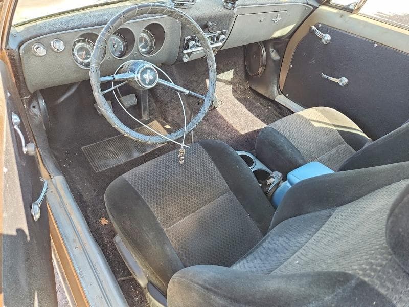 1965 CHEVROLET CORVAIR PU 8