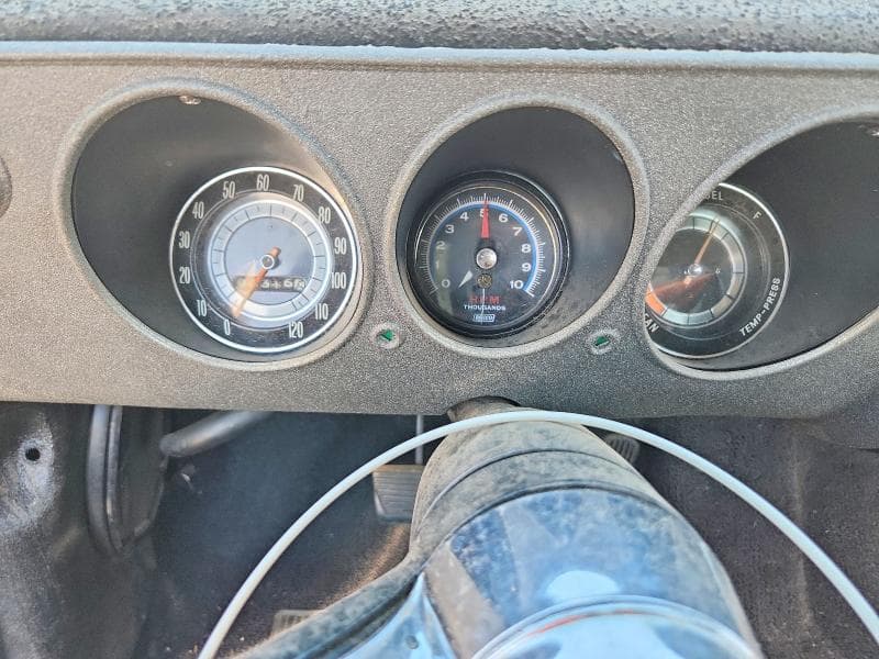 1965 CHEVROLET CORVAIR PU 9