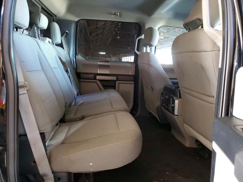 2017 FORD F150 SUPERCREW 10