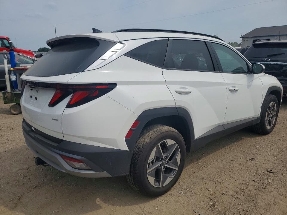2026 HYUNDAI TUCSON SEL 3