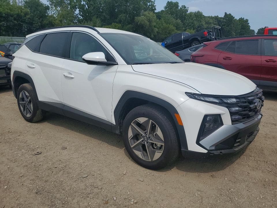 2026 HYUNDAI TUCSON SEL 4