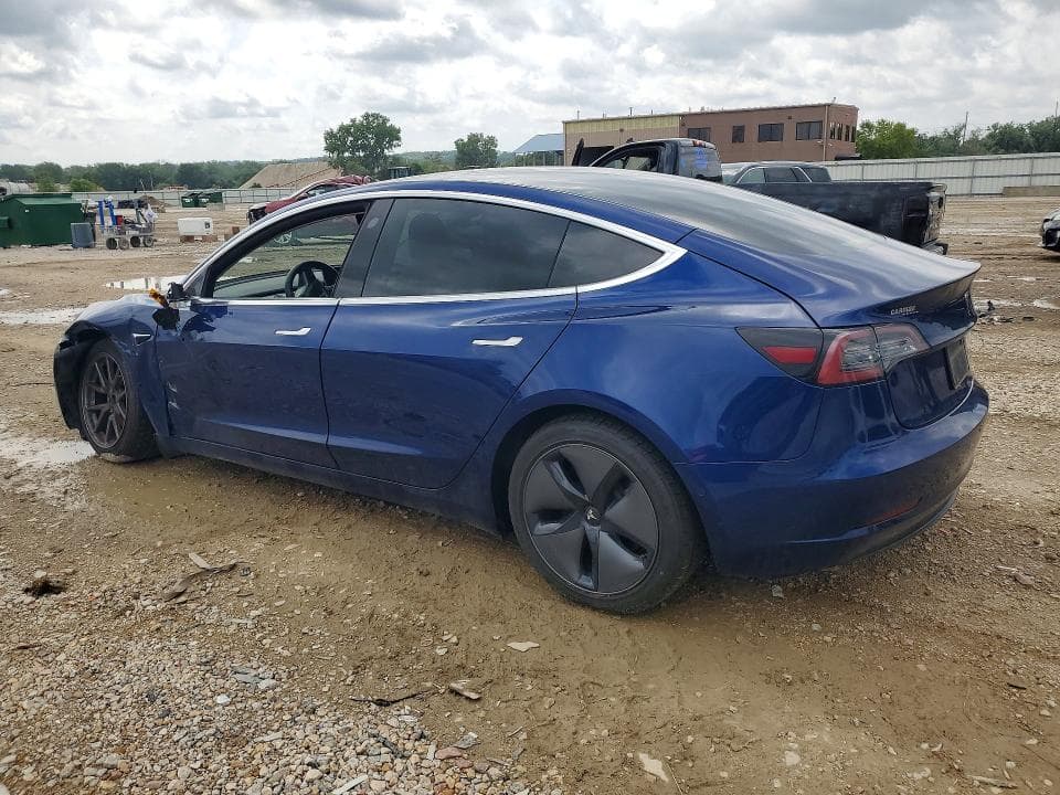 2020 TESLA MODEL 3 2