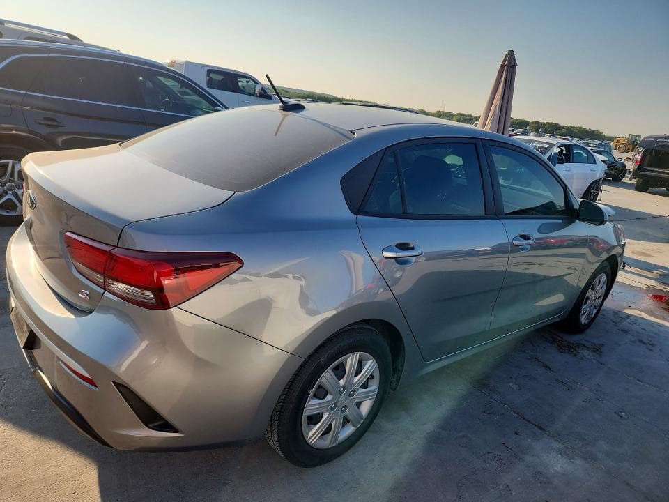 2021 KIA RIO S 3