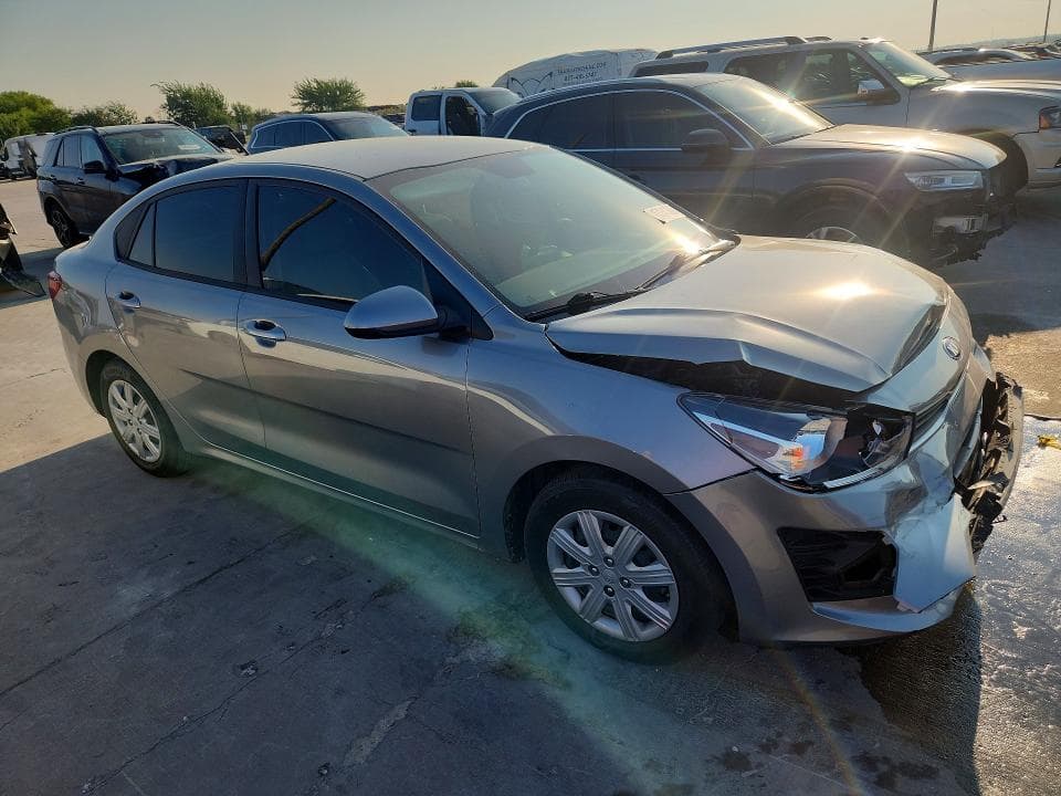 2021 KIA RIO S 4