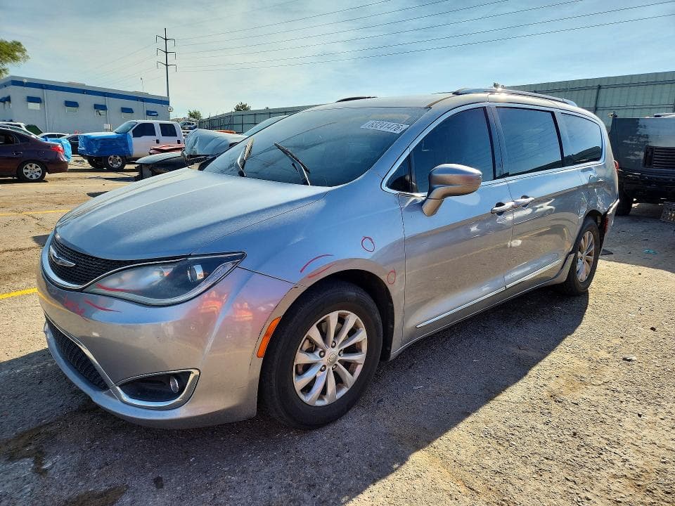 2018 CHRYSLER PACIFICA TOURING L - 1