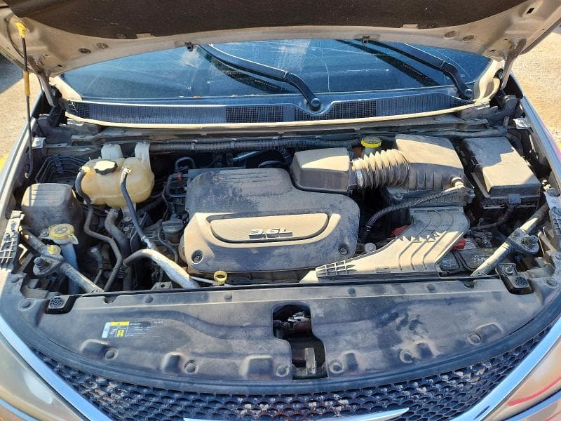 2018 CHRYSLER PACIFICA TOURING L 11