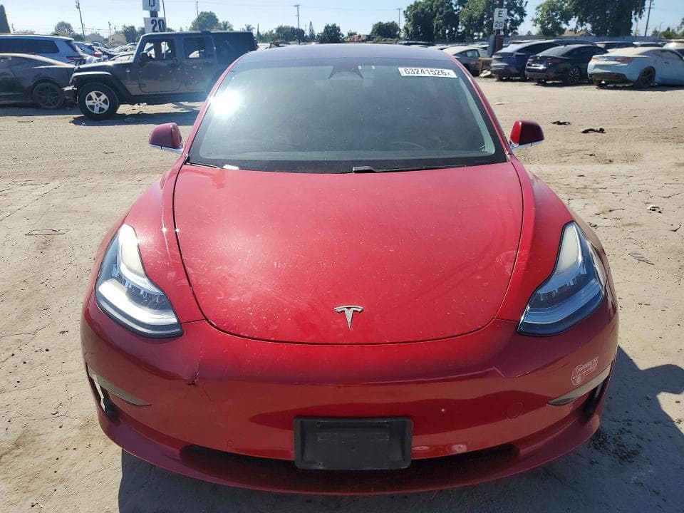 2018 TESLA MODEL 3 5