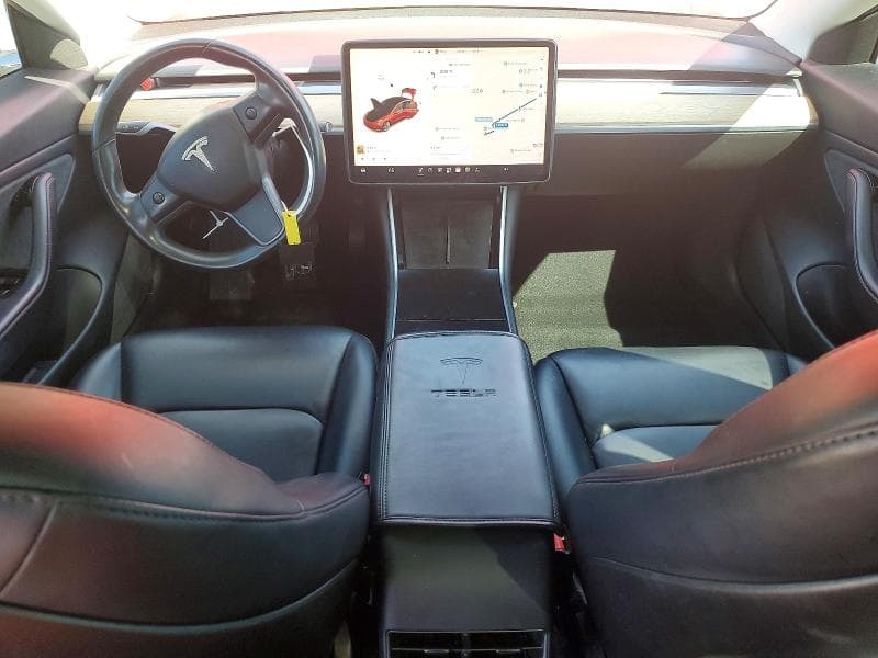 2018 TESLA MODEL 3 8