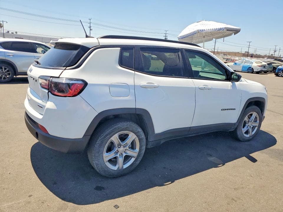 2024 JEEP COMPASS LATITUDE 3