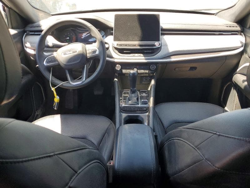 2024 JEEP COMPASS LATITUDE 8