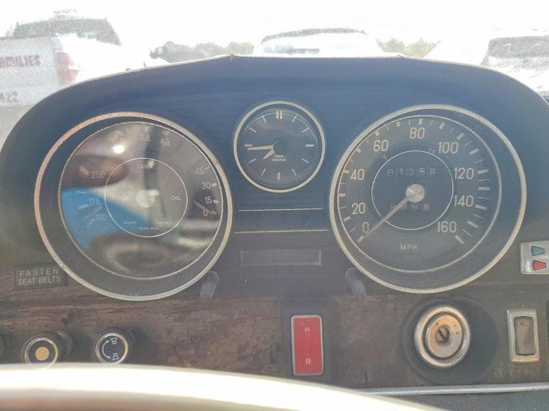 1972 MERCEDES-BENZ 280 SE 9