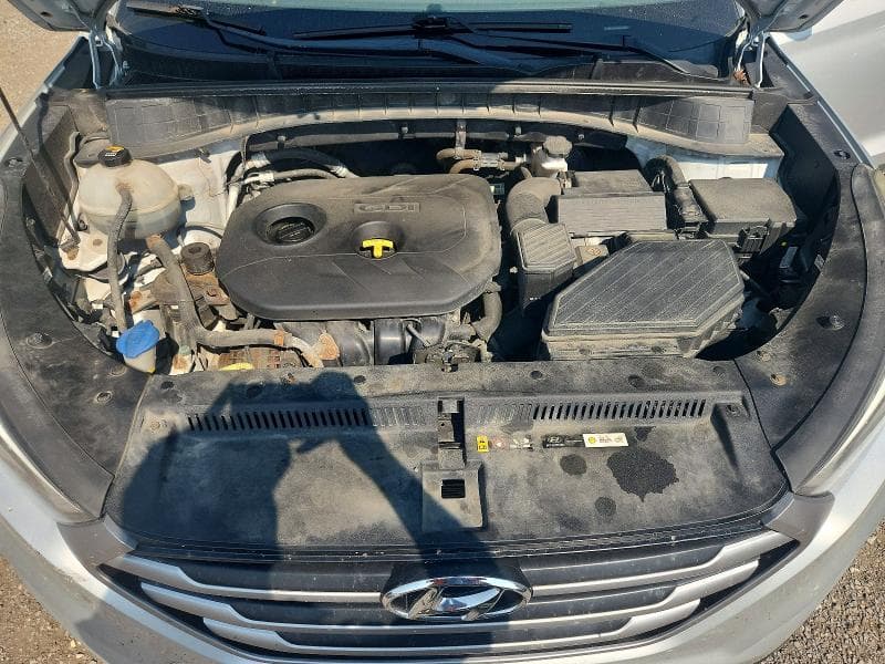 2017 HYUNDAI TUCSON SE 12