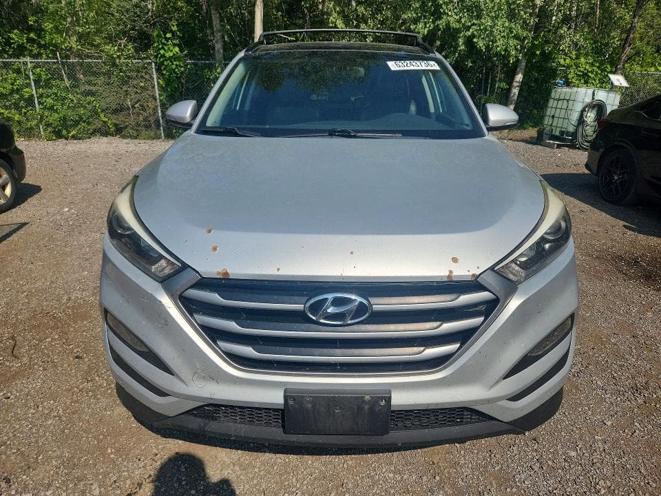 2017 HYUNDAI TUCSON SE 5
