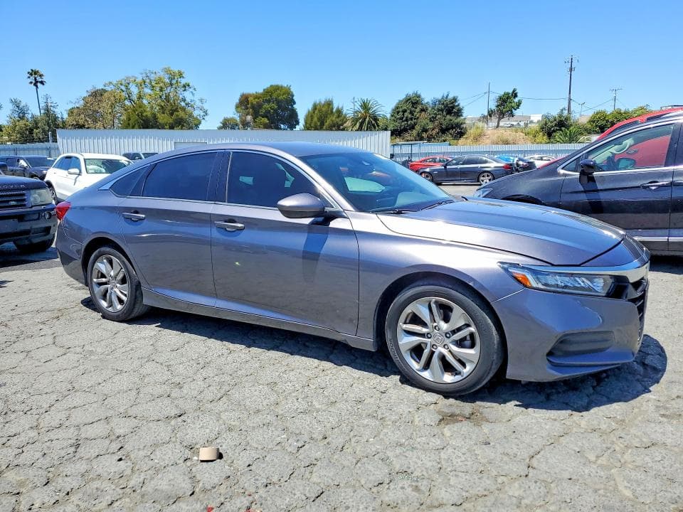 2018 HONDA ACCORD LX 4