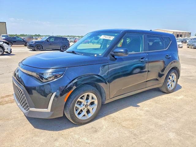 2023 KIA SOUL LX 2