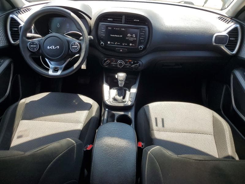 2023 KIA SOUL LX 9