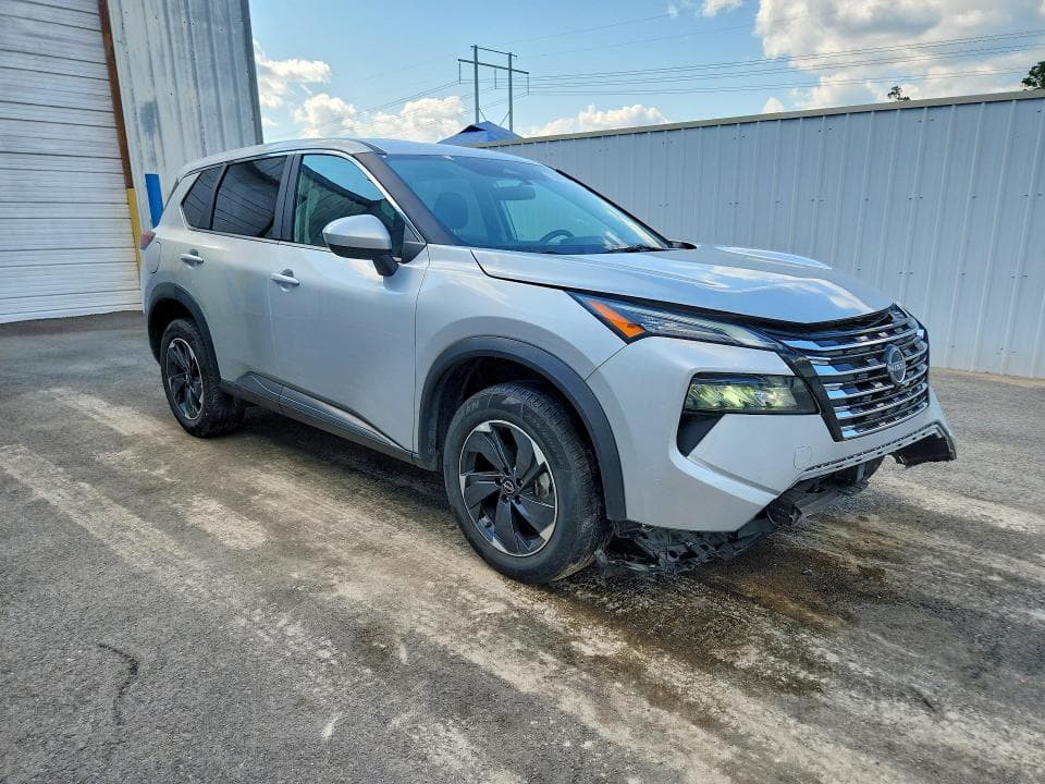 2025 NISSAN ROGUE SV 4