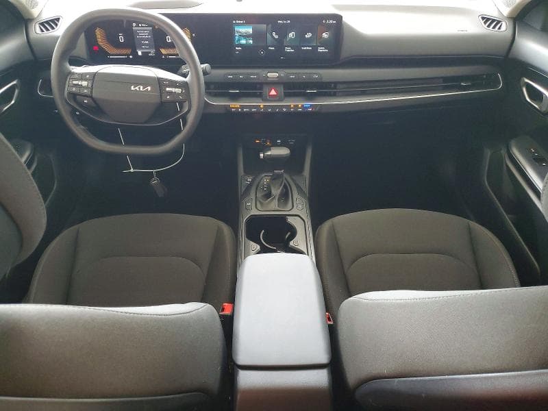 2026 KIA K4 LXS 8