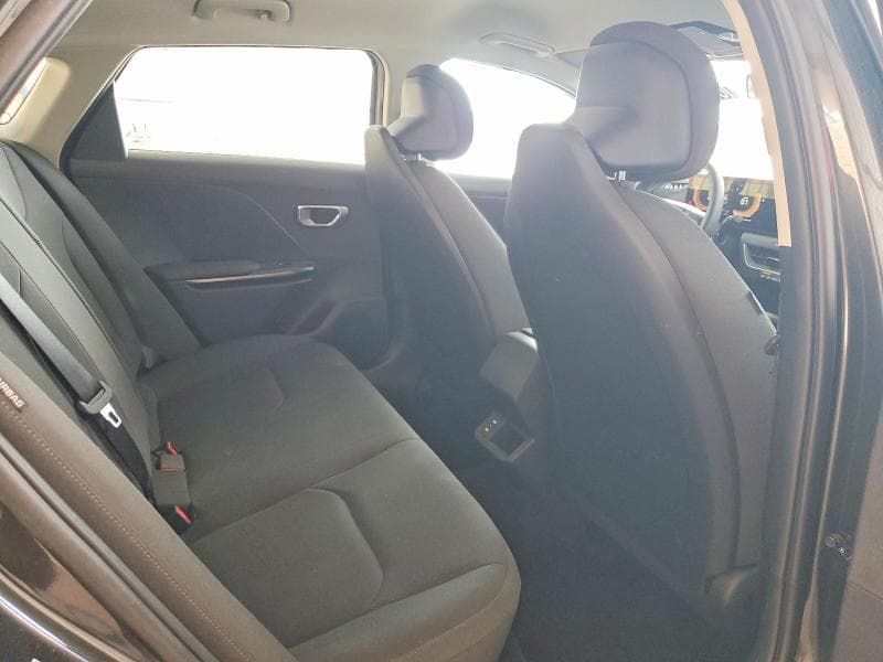2026 KIA K4 LXS 10