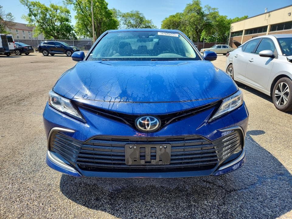 2024 TOYOTA CAMRY LE 5
