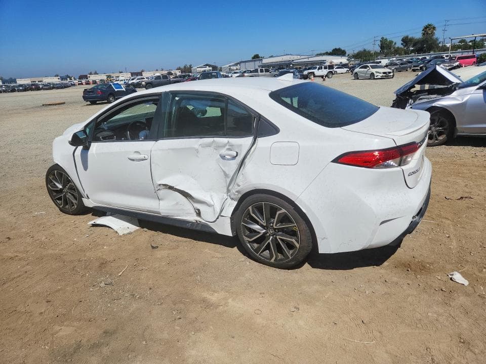 2020 TOYOTA COROLLA SE 2