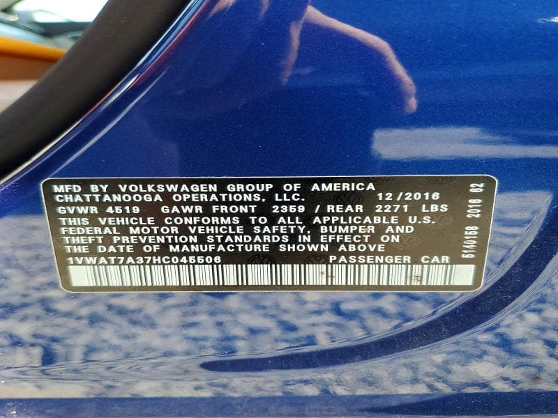 2017 VOLKSWAGEN PASSAT S 12