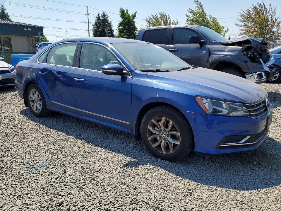2017 VOLKSWAGEN PASSAT S 4