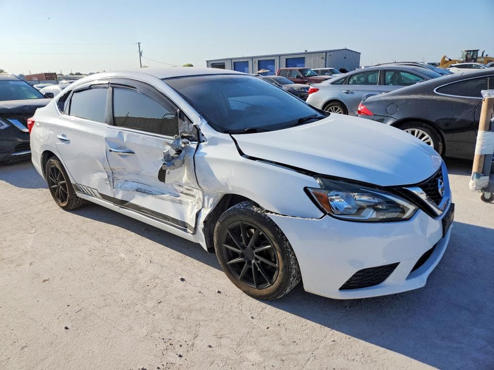 2017 NISSAN SENTRA S 4