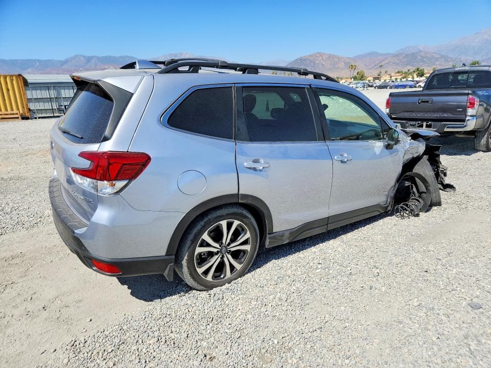 2022 SUBARU FORESTER LIMITED 3