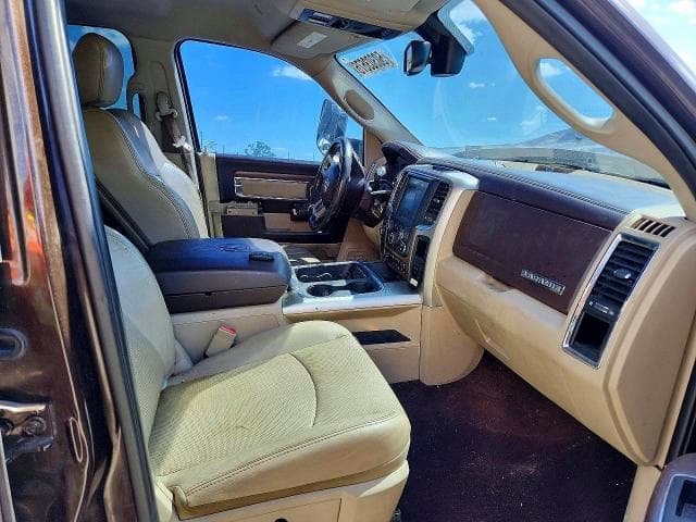 2017 RAM 3500 LARAMIE 5