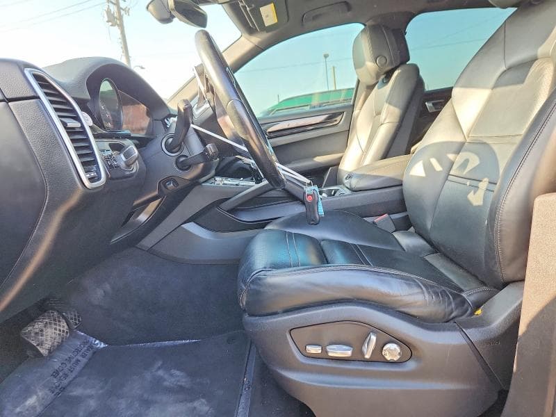 2019 PORSCHE CAYENNE 7