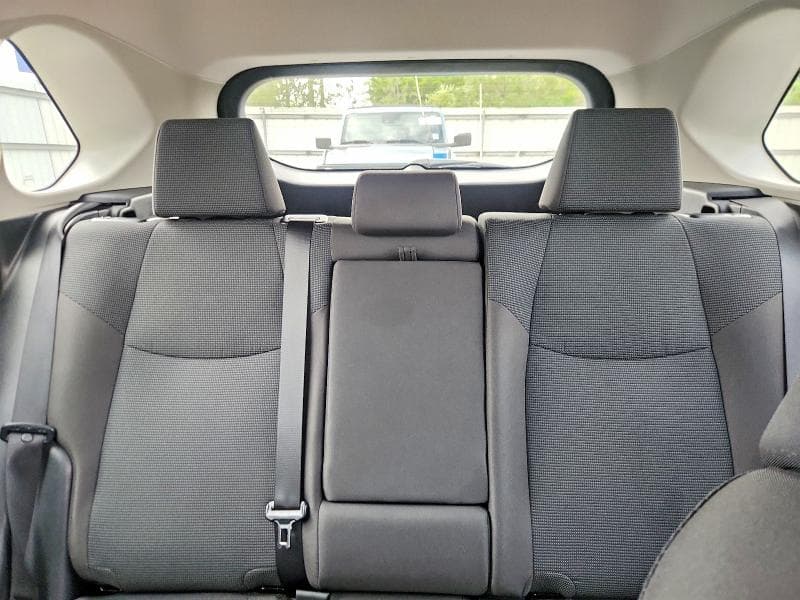 2023 TOYOTA RAV4 LE 10