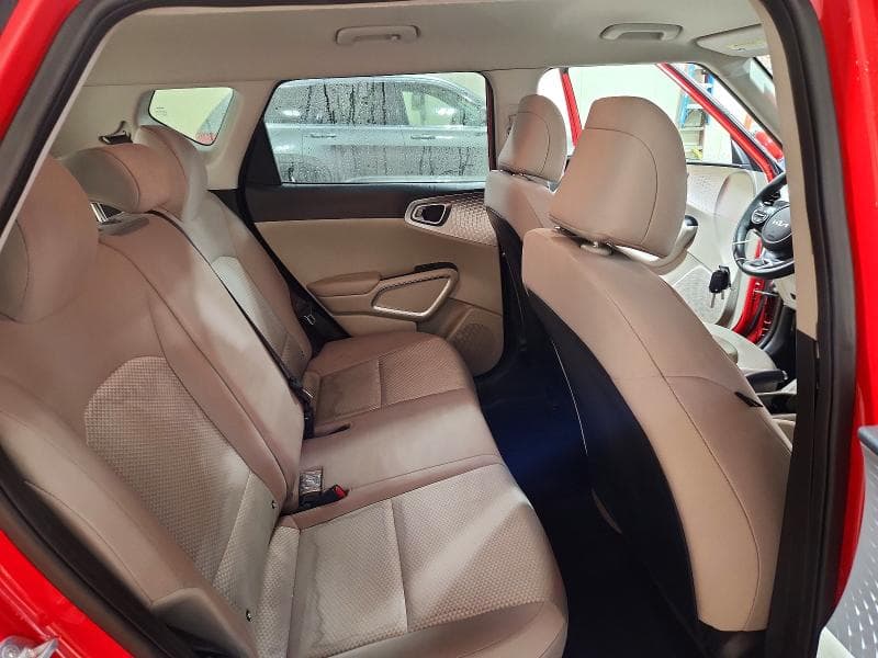 2023 KIA SOUL LX 11