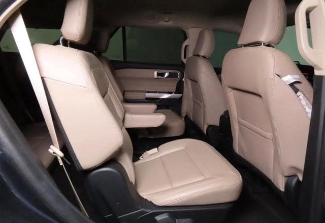 2024 FORD EXPLORER XLT 6