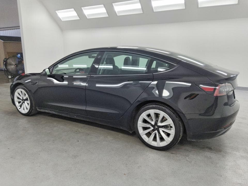 2022 TESLA MODEL 3 2