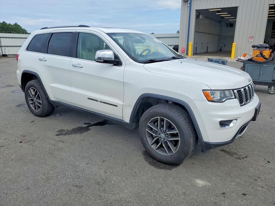 2017 JEEP GRAND CHEROKEE LIMITED 4
