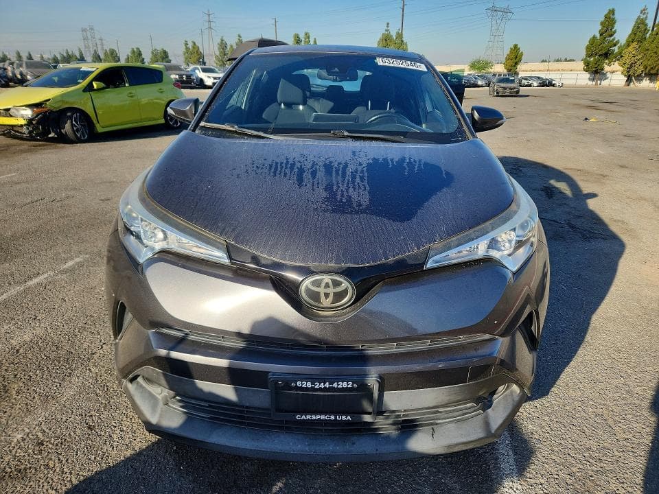 2018 TOYOTA C-HR XLE 5