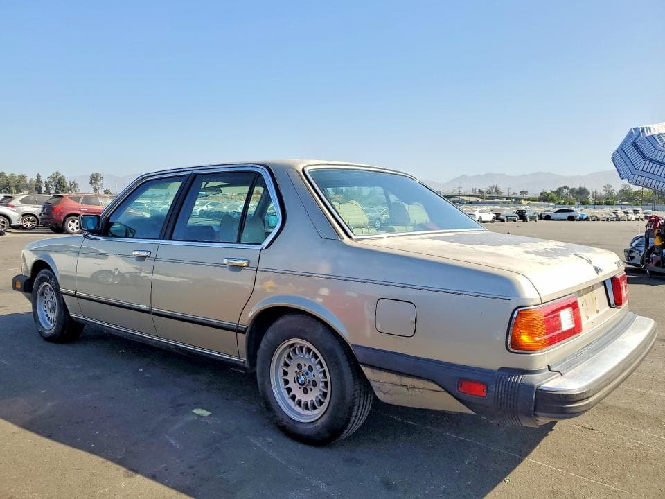 1985 BMW 735 I AUTOMATIC 2