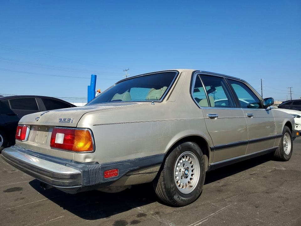1985 BMW 735 I AUTOMATIC 3