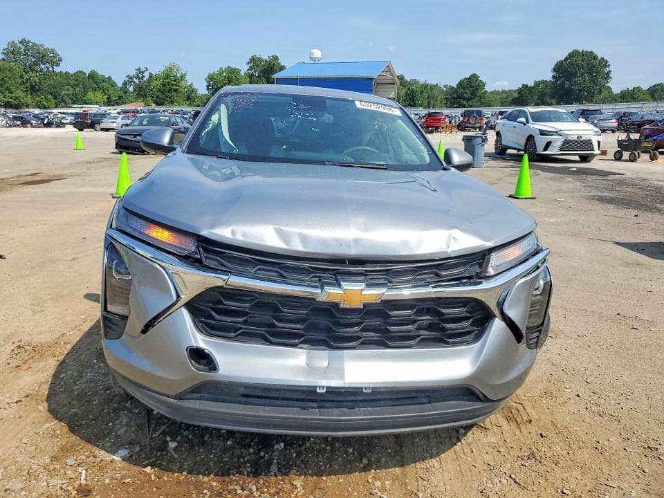 2025 CHEVROLET TRAX LS 5
