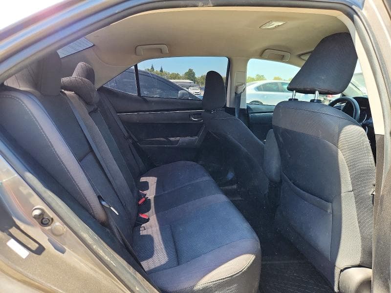 2017 TOYOTA COROLLA 10