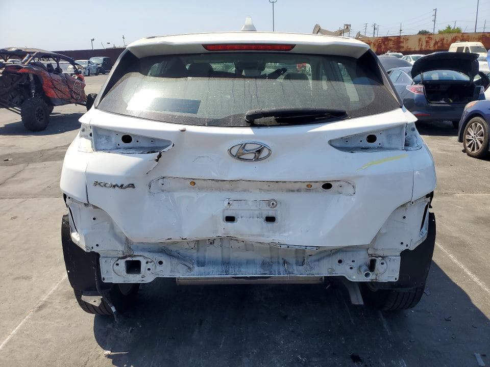 2022 HYUNDAI KONA SE 6