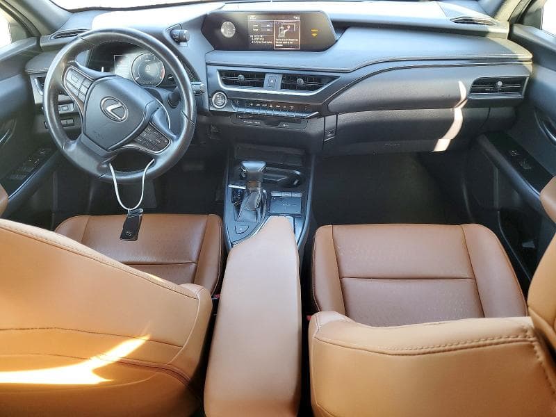 2019 LEXUS UX 200 8