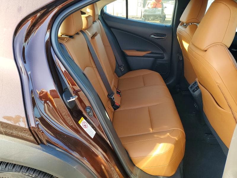 2019 LEXUS UX 200 10
