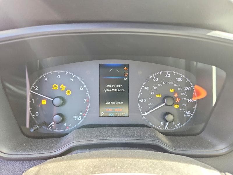 2024 TOYOTA COROLLA LE 9
